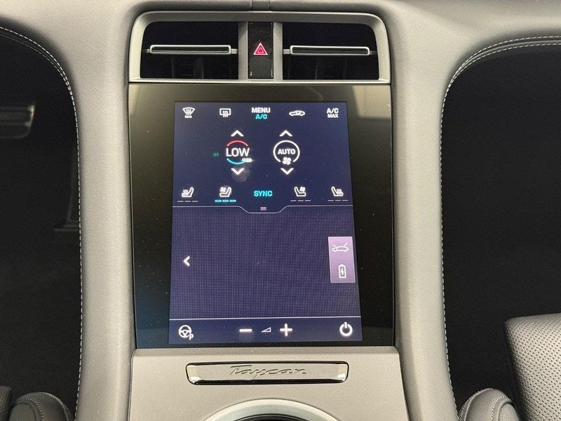 2025 Porsche Taycan 4