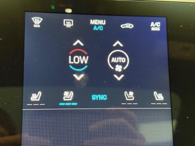 2025 Porsche Taycan 4