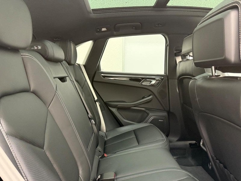 2026 Porsche Macan T