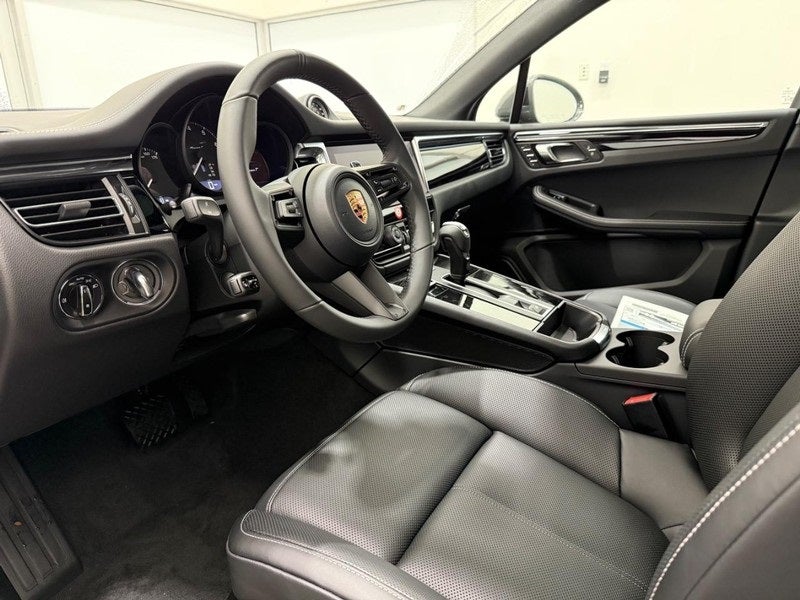 2026 Porsche Macan T