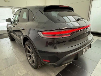 2026 Porsche Macan Base