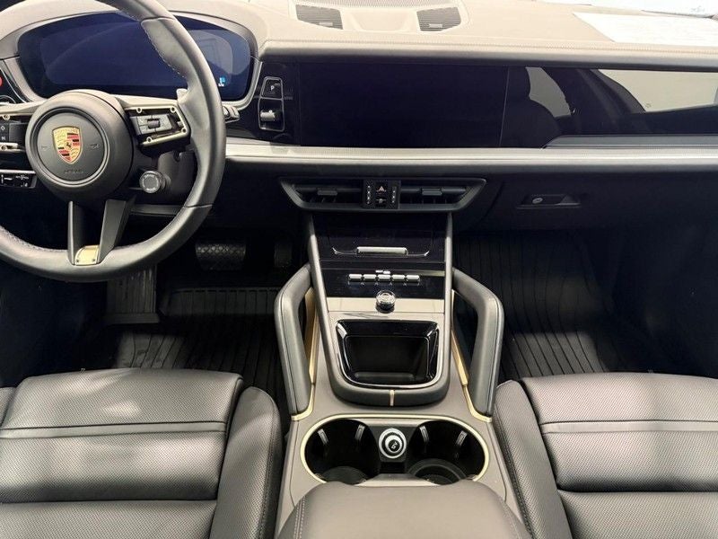 2025 Porsche Cayenne Base