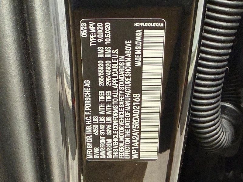 2024 Porsche Cayenne Base