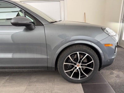 2026 Porsche Cayenne Base