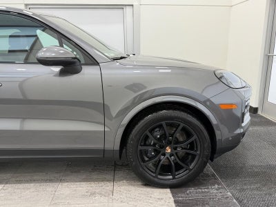 2026 Porsche Cayenne Base