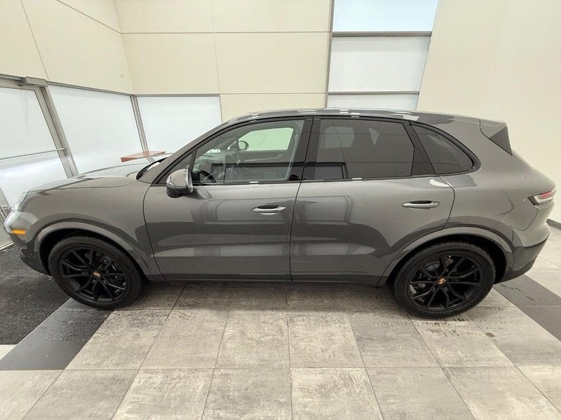 2026 Porsche Cayenne Base