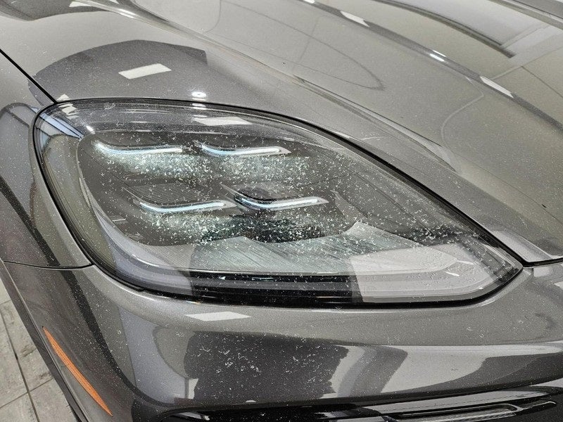 2025 Porsche Cayenne Base