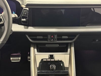 2025 Porsche Macan Electric Turbo