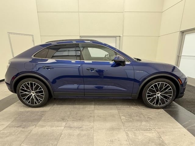 2025 Porsche Macan Electric Turbo