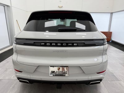 2025 Porsche Cayenne E-Hybrid Base