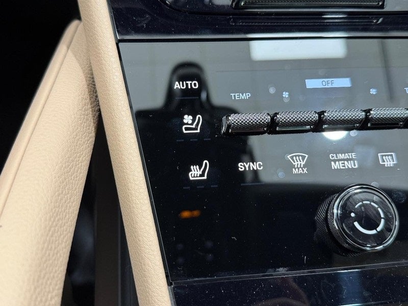 2026 Porsche Cayenne Coupe Base