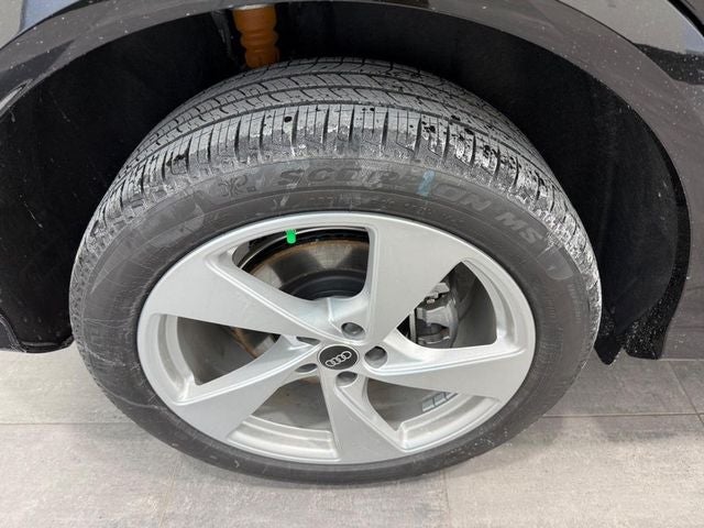 2025 Audi Q5 2.0T Premium Plus quattro