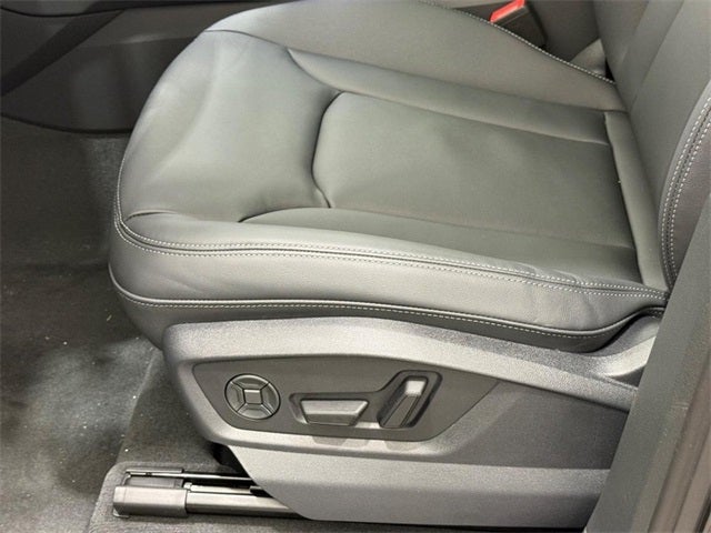 2026 Audi Q7 45 Premium quattro