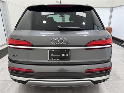 2025 Audi Q7 45 Premium quattro