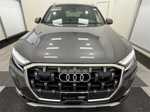 2025 Audi Q7 45 Premium quattro