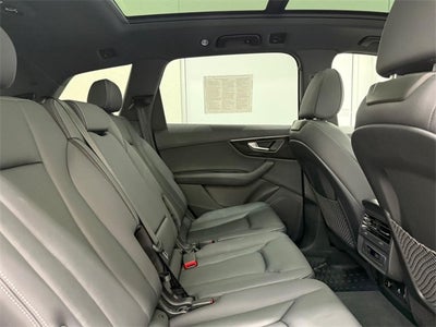 2025 Audi Q7 45 Premium quattro