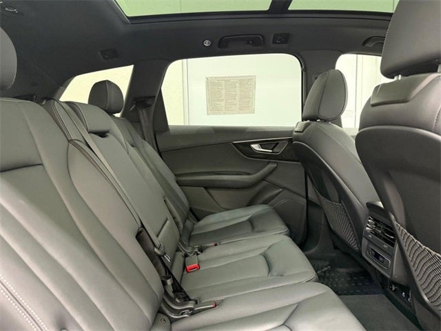 2025 Audi Q7 45 Premium quattro