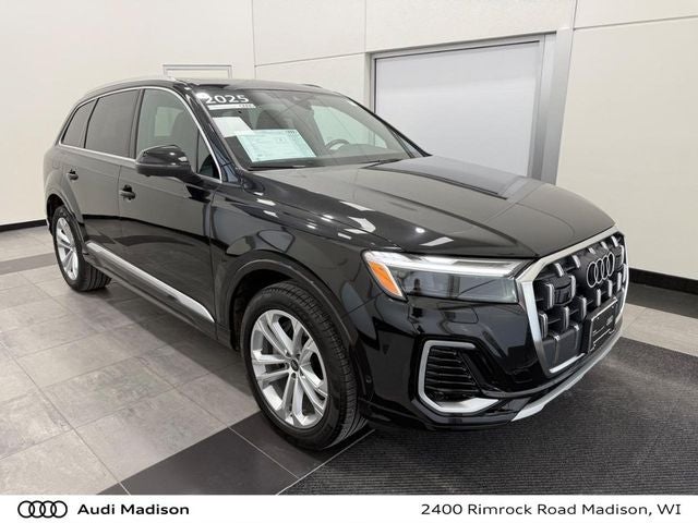 2025 Audi Q7 45 Premium quattro