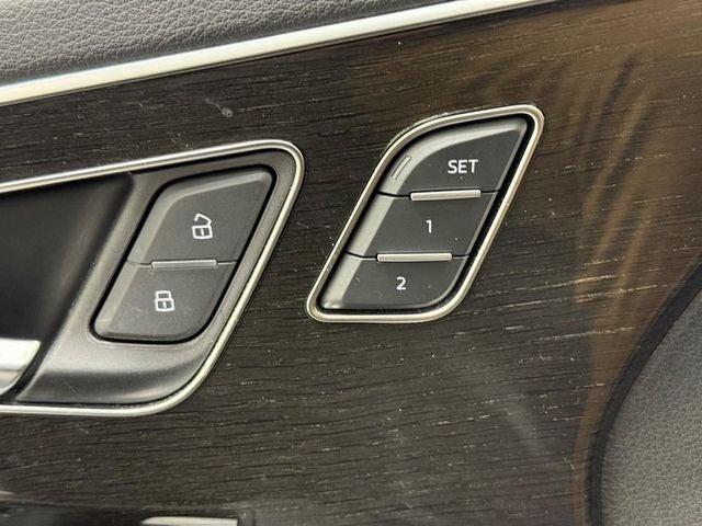 2025 Audi Q7 45 Premium quattro