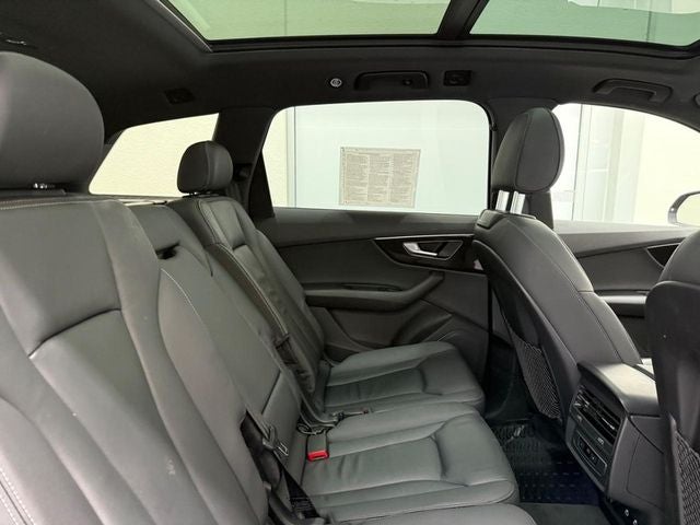 2025 Audi Q7 45 Premium quattro