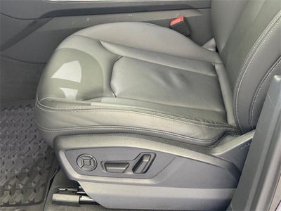 2025 Audi Q8 55 Premium quattro