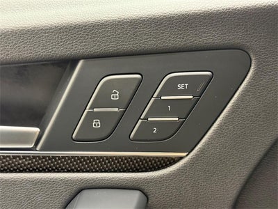 2023 Audi SQ5 Premium Plus quattro