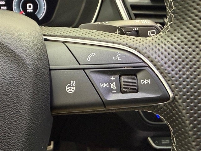 2023 Audi SQ5 Premium Plus quattro