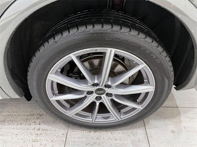 2023 Audi SQ5 Premium Plus quattro