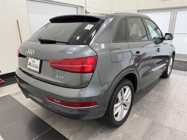 2018 Audi Q3 2.0T Premium quattro