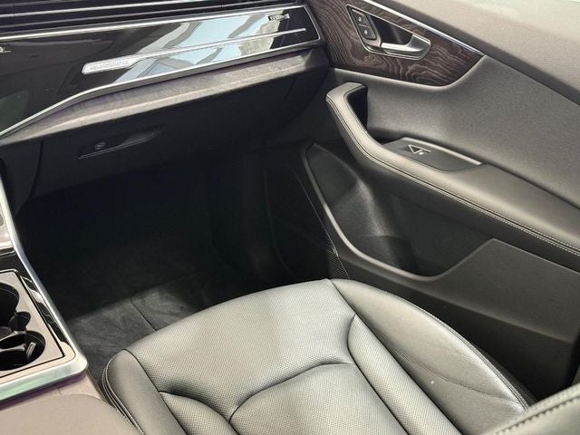 2023 Audi Q8 55 Premium Plus quattro