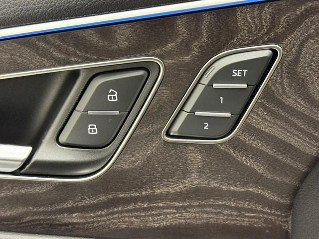 2023 Audi Q8 55 Premium Plus quattro