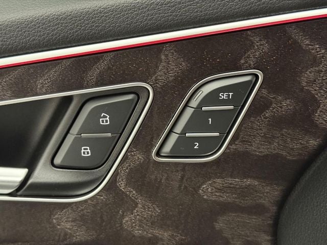 2023 Audi Q8 55 Premium Plus quattro