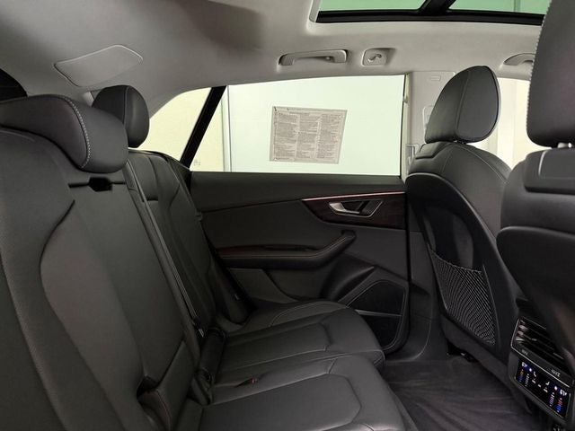 2023 Audi Q8 55 Premium Plus quattro