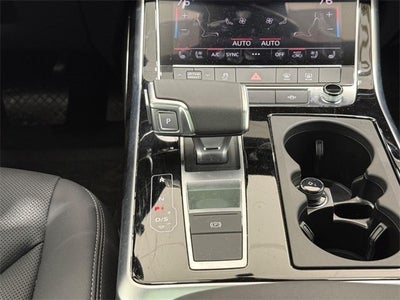 2025 Audi Q8 55 Premium Plus quattro