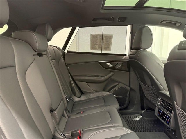 2025 Audi Q8 55 Premium Plus quattro