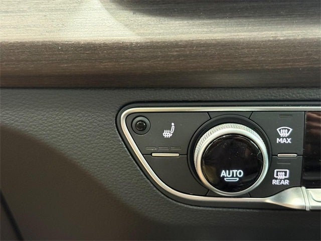 2025 Audi Q5 45 S line Premium quattro