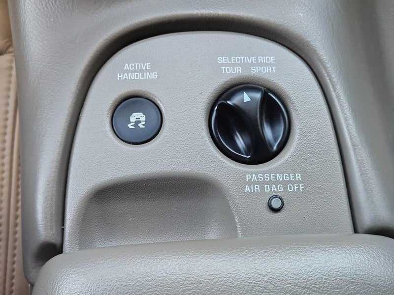 2003 Chevrolet Corvette Base