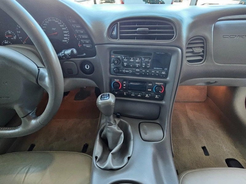 2003 Chevrolet Corvette Base