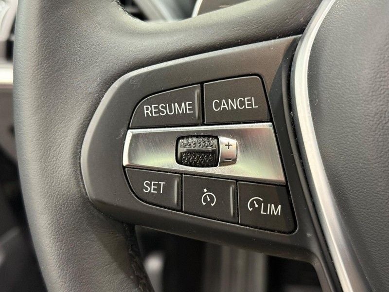 2024 BMW 3 Series 330i xDrive