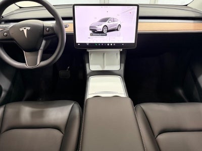 2024 Tesla Model Y Long Range