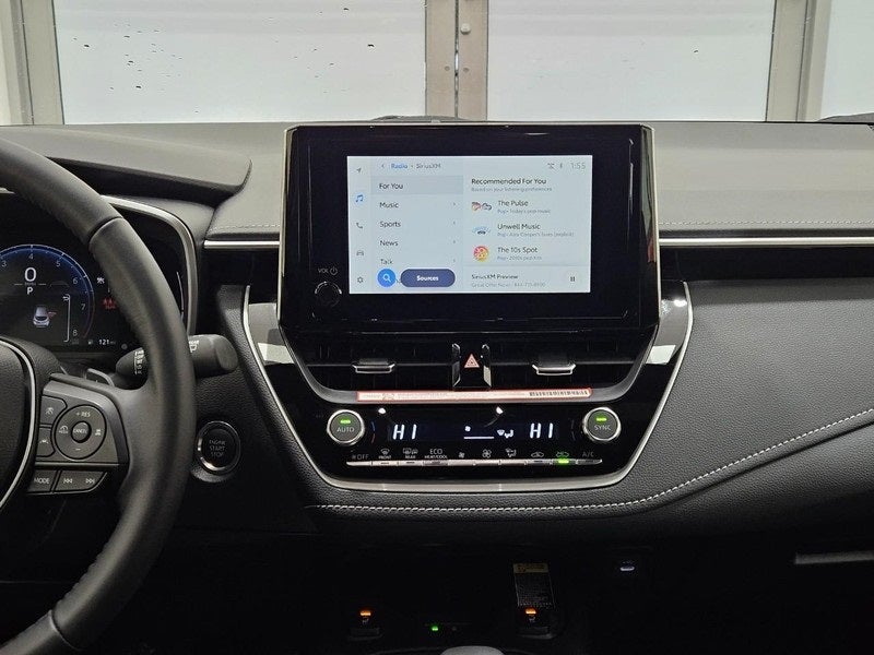 2025 Toyota Corolla Hatchback XSE