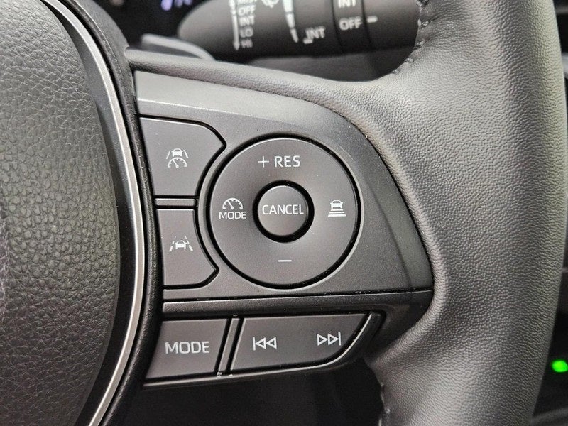 2025 Toyota Corolla Hatchback XSE