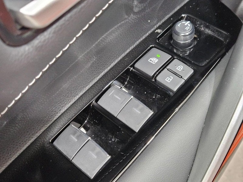 2025 Toyota Corolla Hatchback XSE