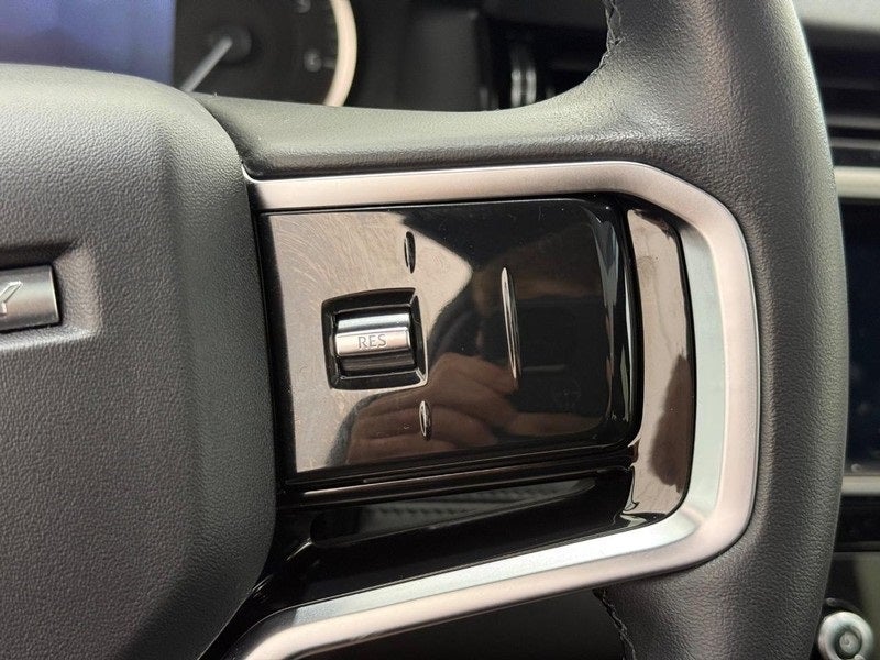 2023 Land Rover Discovery Sport SE