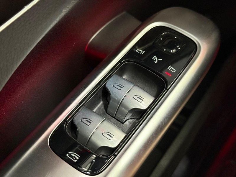 2025 Mercedes-Benz C-Class C 300 4MATIC®