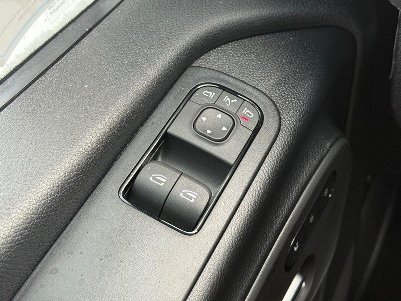 2026 Mercedes-Benz Sprinter 2500 Cargo 144 WB AWD