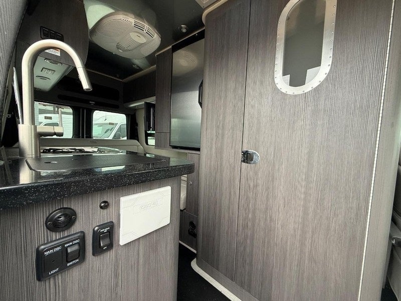 2021 Mercedes-Benz Sprinter 2500 Airstream Interstate 19