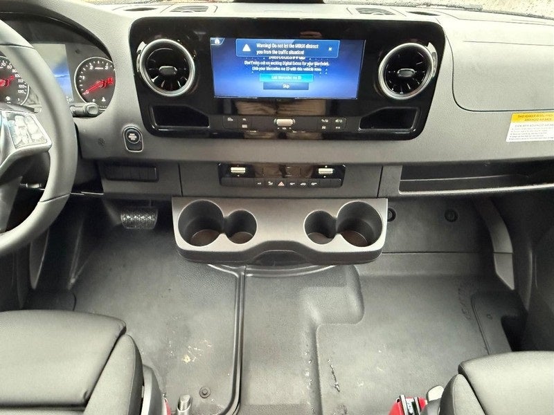 2026 Mercedes-Benz Sprinter 2500 Cargo 144 WB