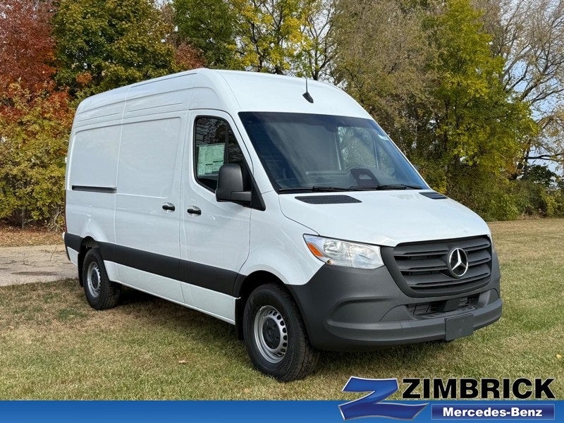 2026 Mercedes-Benz Sprinter 2500 Cargo 144 WB