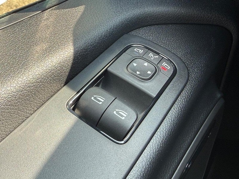 2026 Mercedes-Benz Sprinter 2500 Cargo 170 WB High Roof